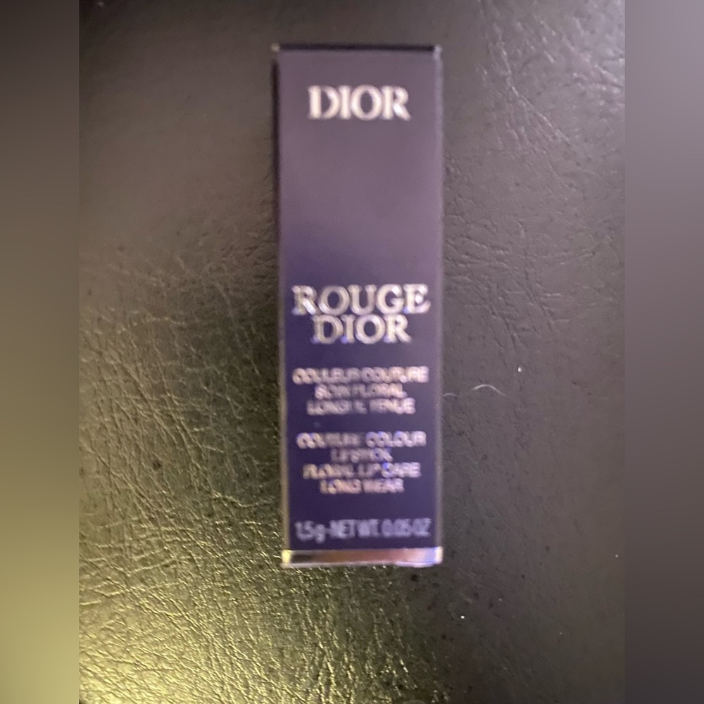 Dior Lipstick Velvet Red Fahrenheit - Picture 2 of 5